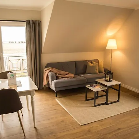 Apartment Ferienduene 5 *